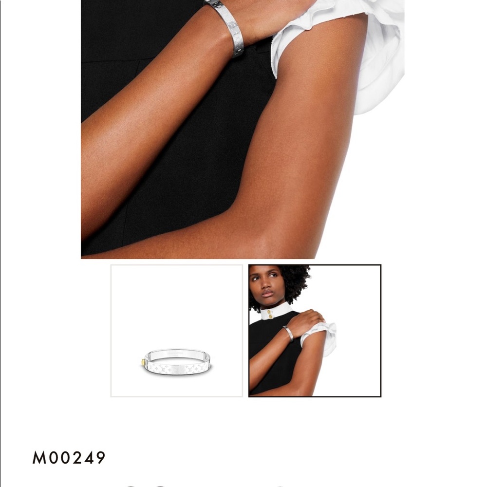 Louis Vuitton
NANOGRAM CUFF M00249
